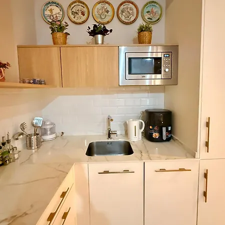 Homestay En Con Zonas Comunes Compartida H1 *