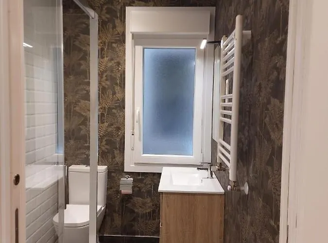 منزل للإقامة En Con Zonas Comunes Compartida H1 *