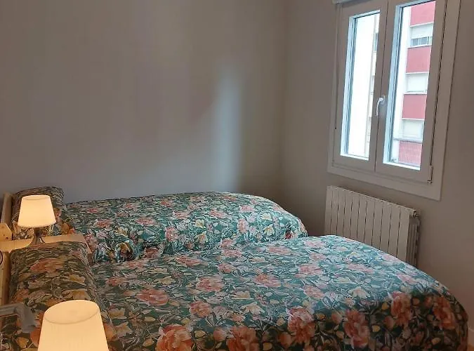 En Con Zonas Comunes Compartida H1 منزل للإقامة بلباو